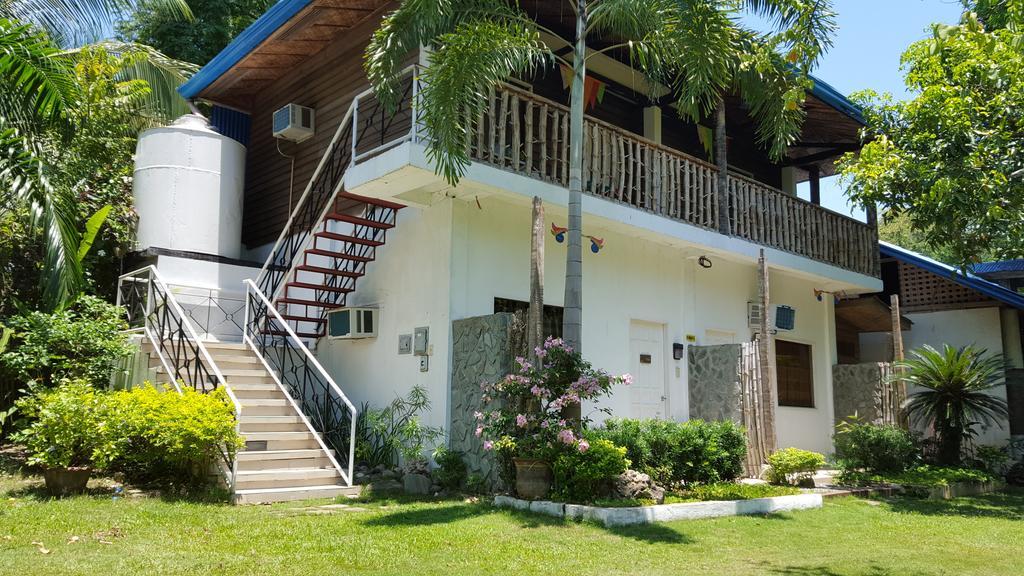 La Vida Hostel Samal Island Room photo