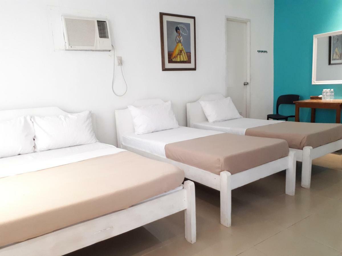 La Vida Hostel Samal Island Exterior photo